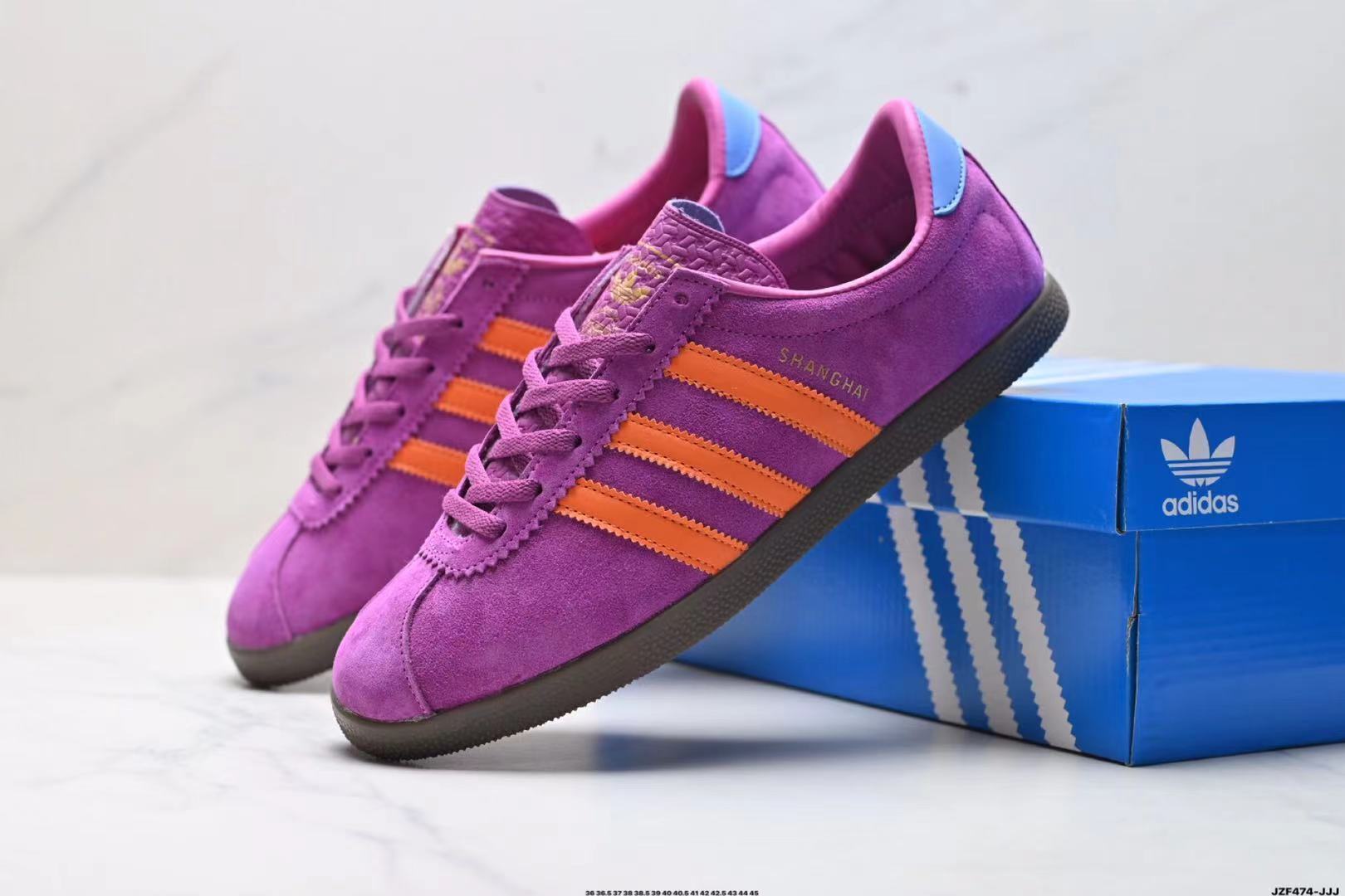 Z7808 ADIDAS 55$ gallery