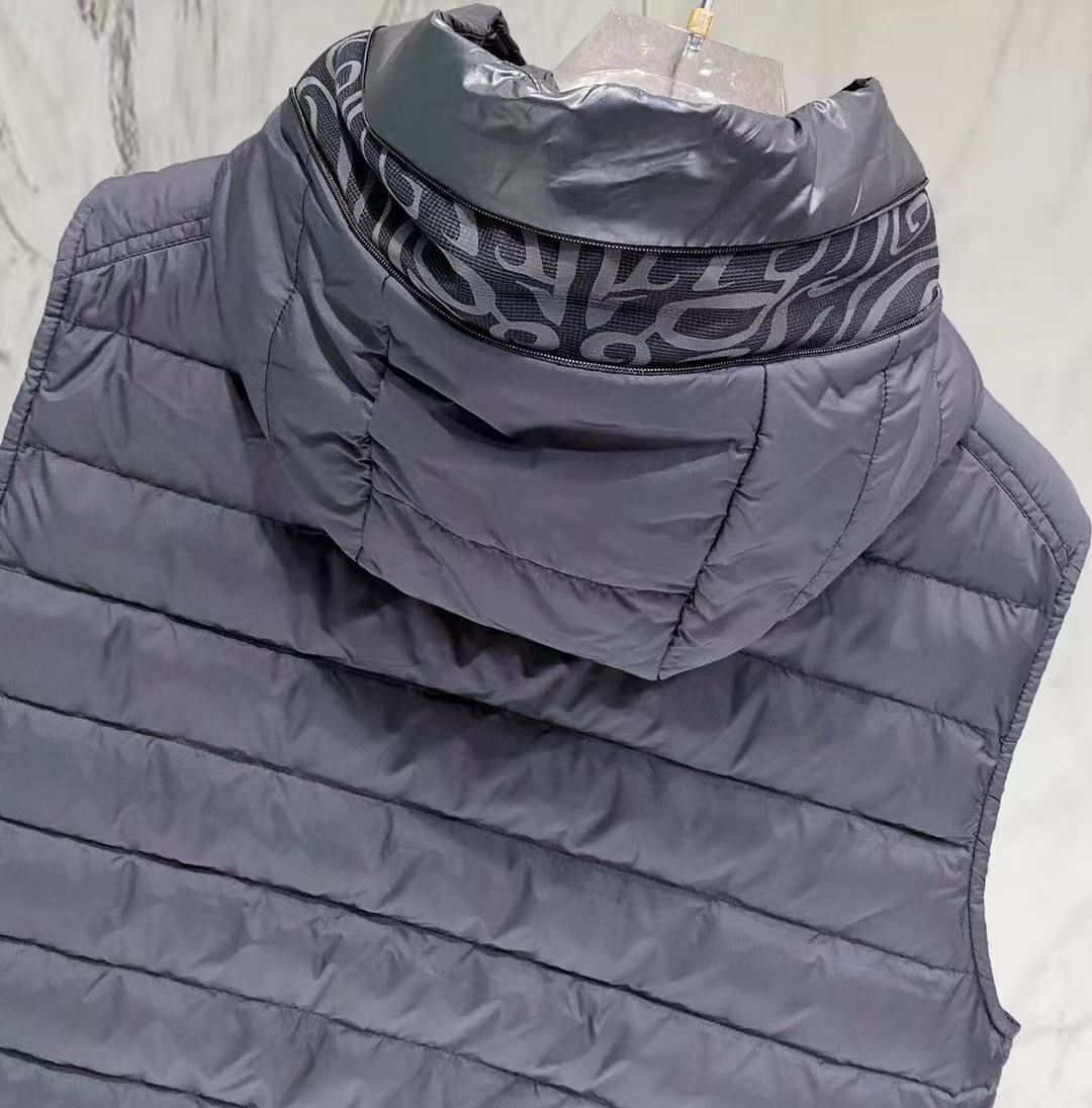 Z7821 Moncler 68$ gallery