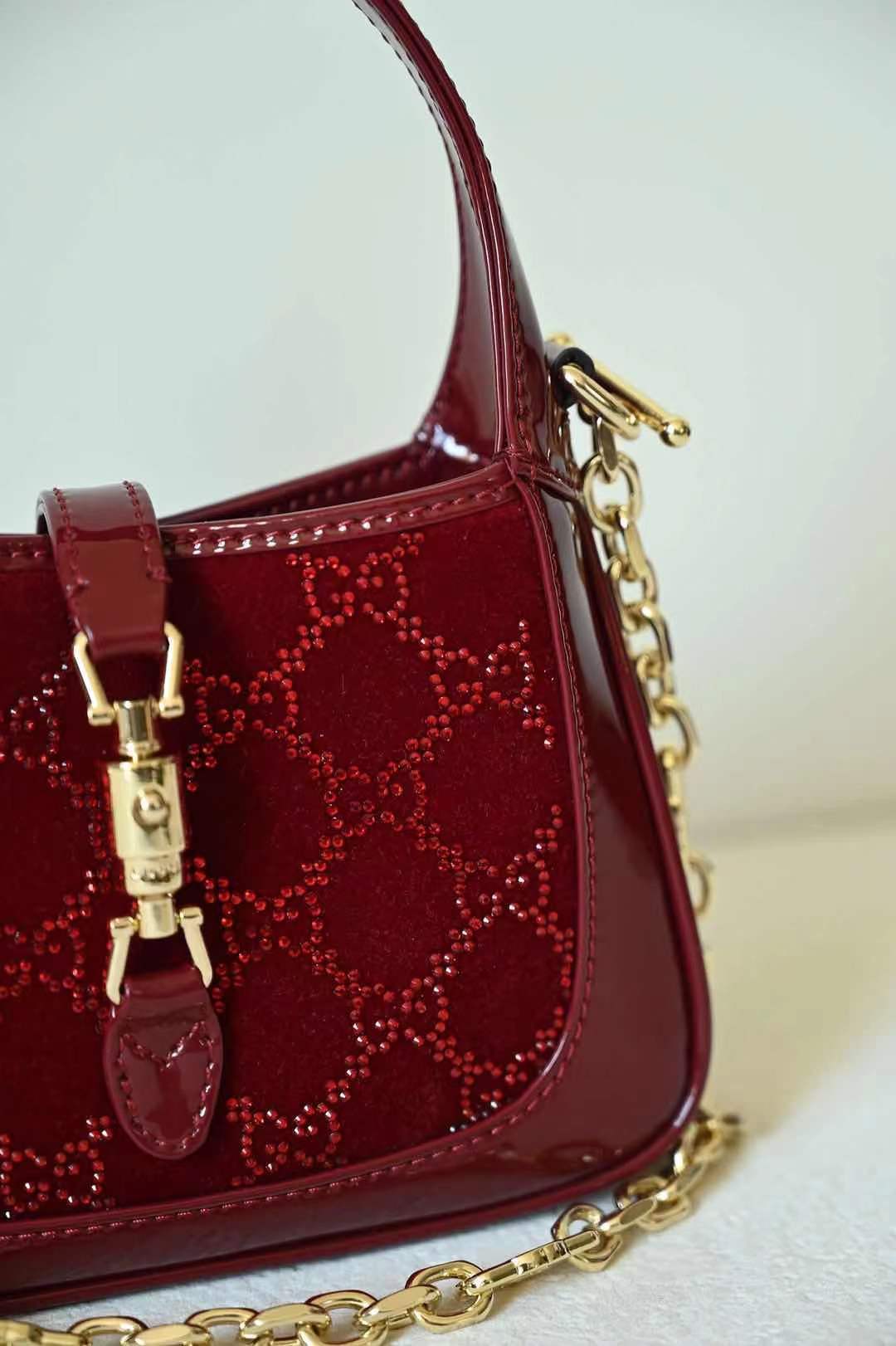 Z7826 GUCCI 88$ gallery