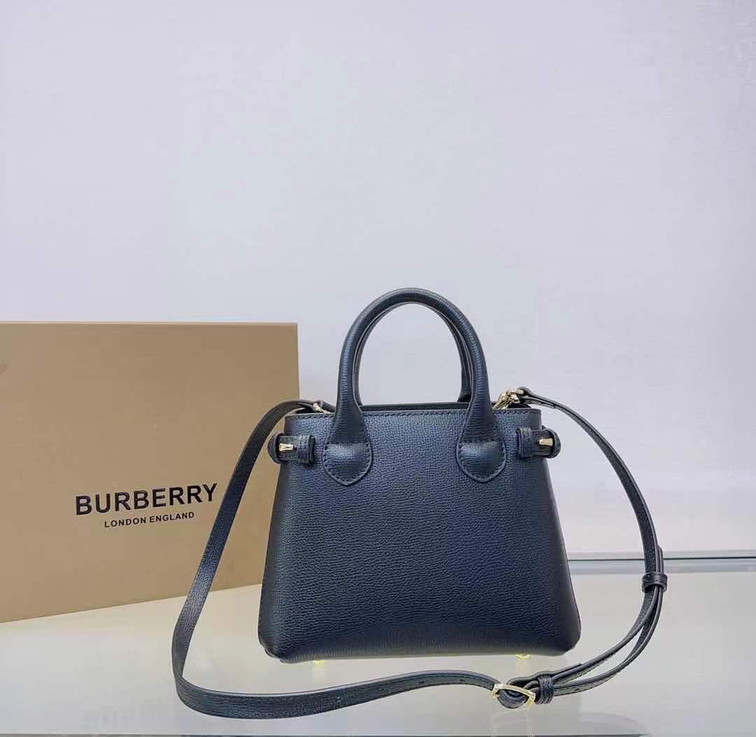 Z7828 BURBERRY 68$ gallery