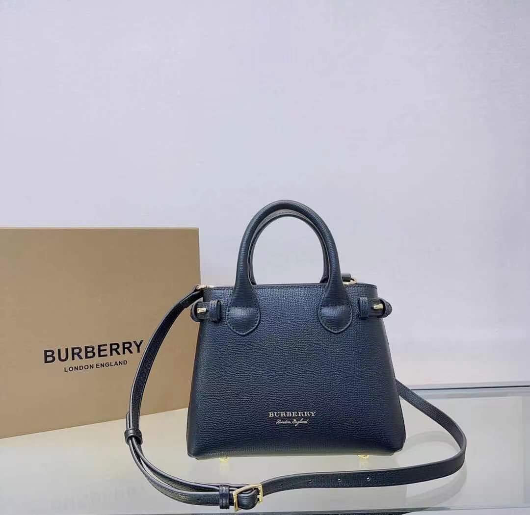 Z7828 BURBERRY 68$ gallery