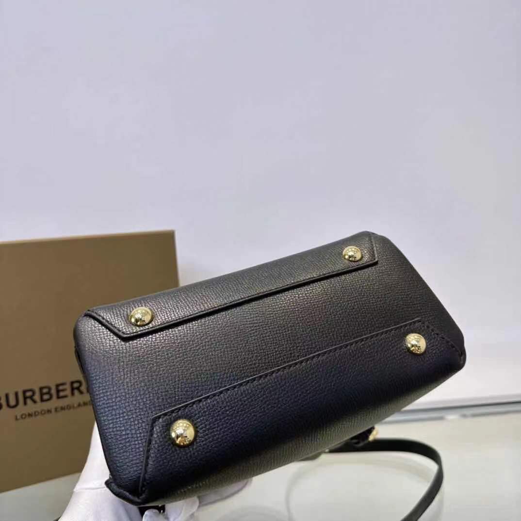 Z7828 BURBERRY 68$ gallery