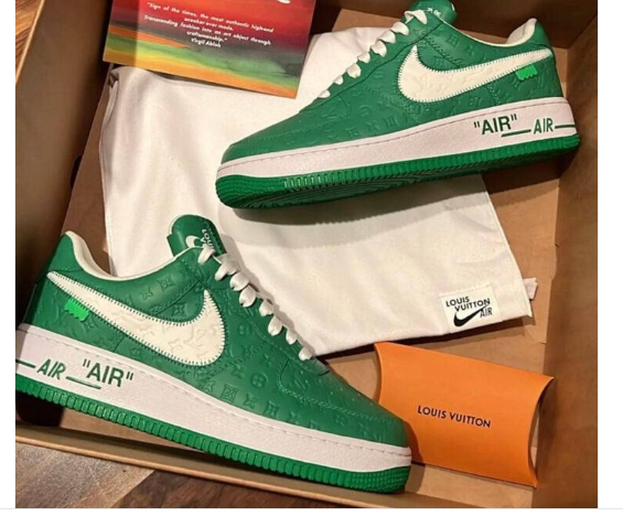 Z7847 Nike& LV 79.99$ gallery