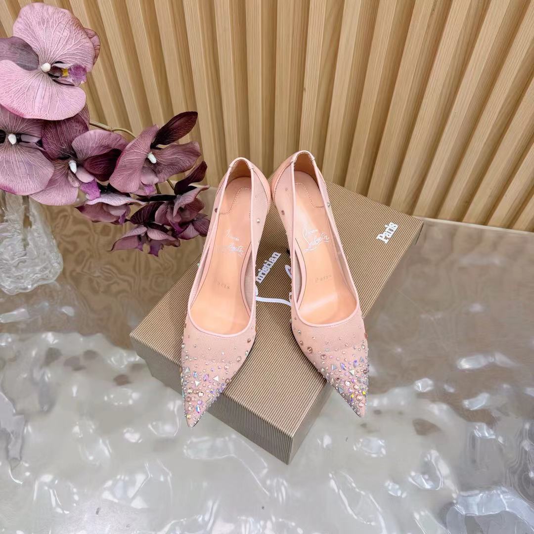 Z7849 Christian Louboutin 88$ gallery