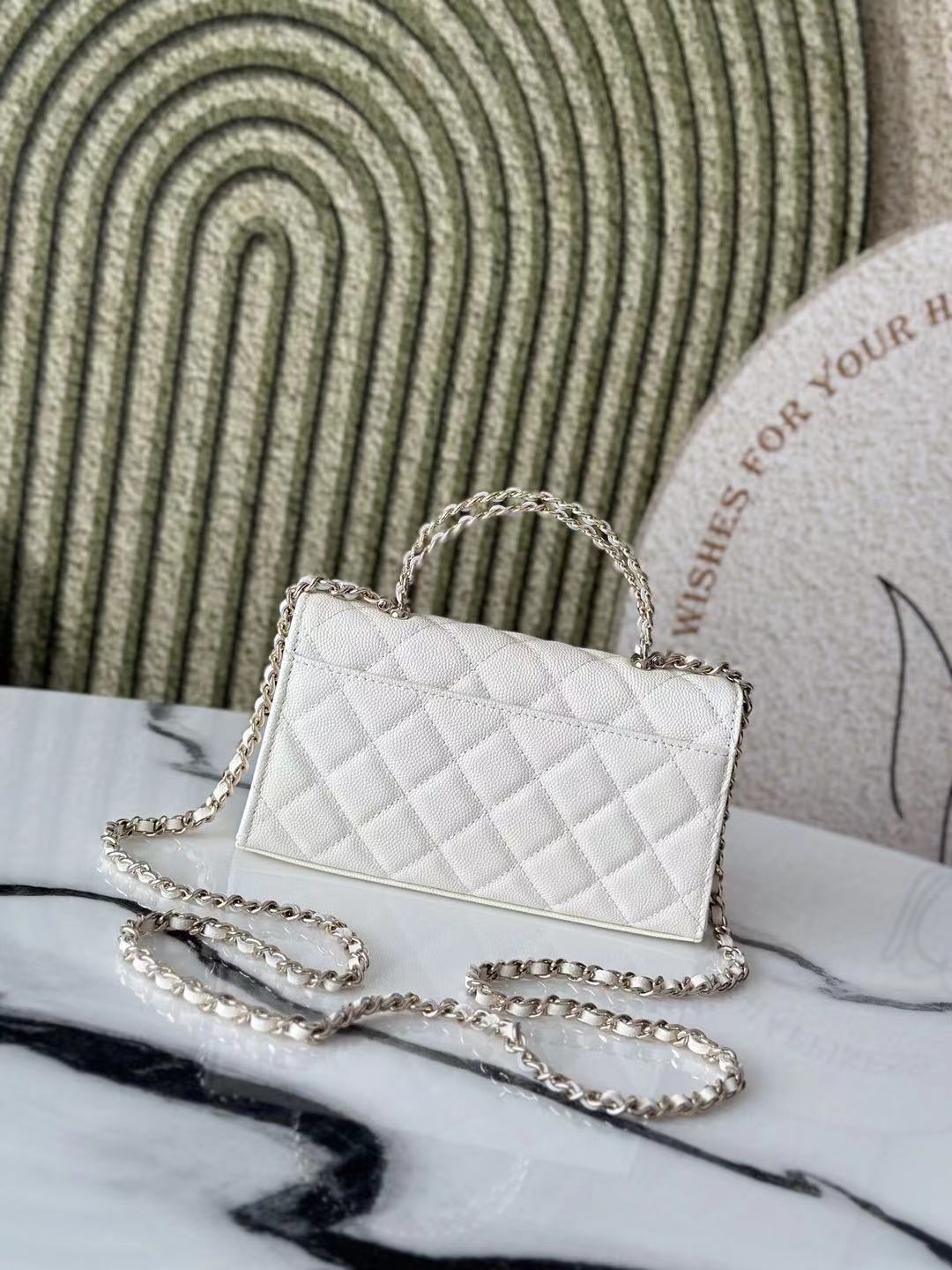 Z7870 CHANEL 55$ gallery