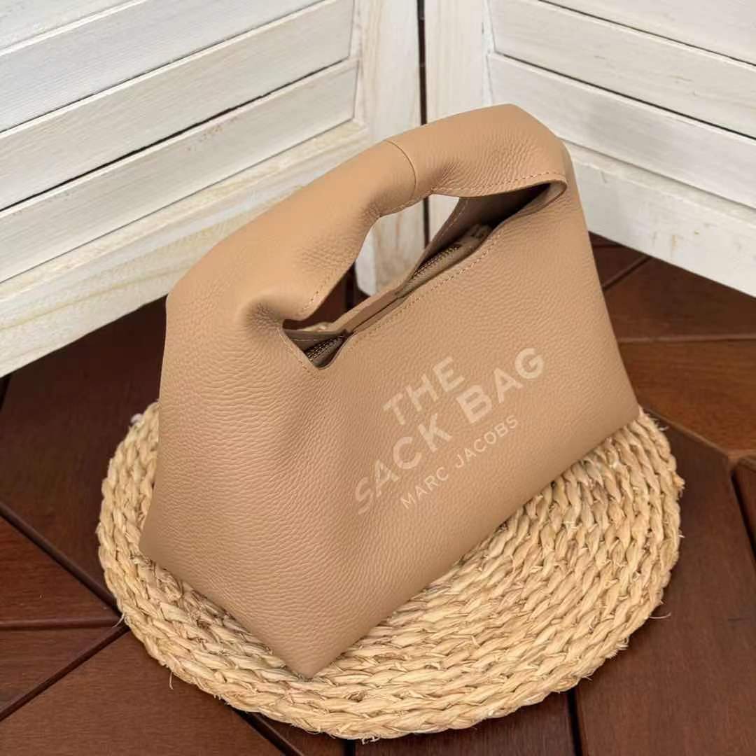 Z7873 MJ 79$ gallery