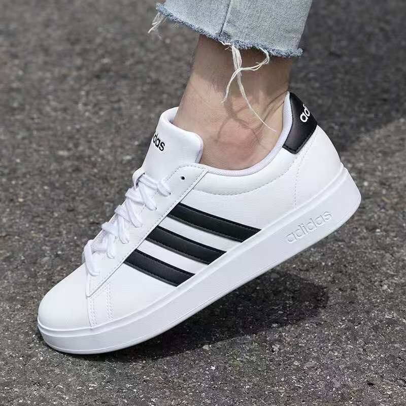 Z7886-65.99$  Adidas gallery