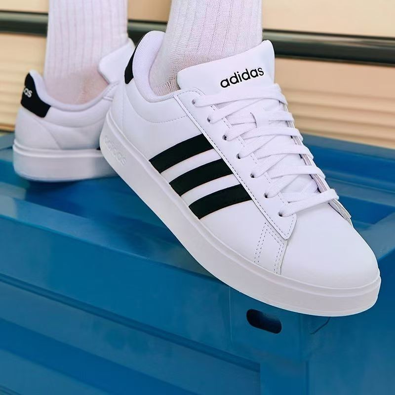 Z7886-65.99$  Adidas gallery