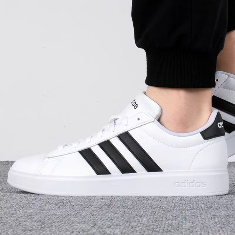 Z7886-65.99$  Adidas gallery