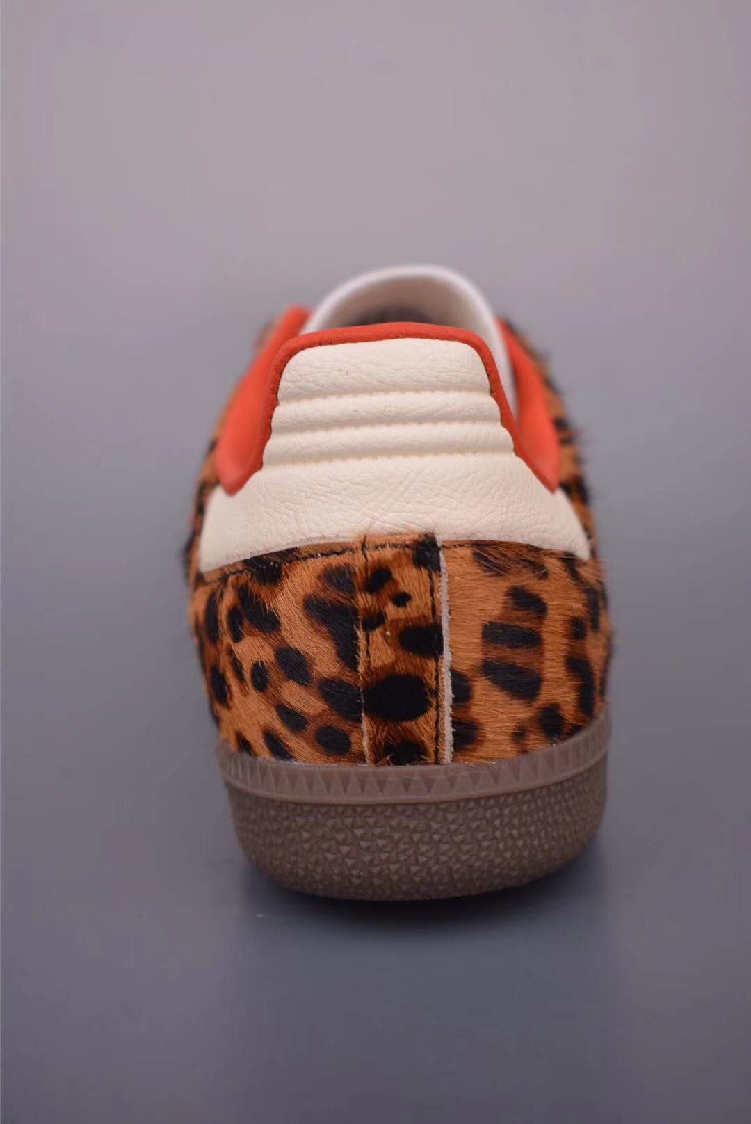 Z7892 Adidas 55$ gallery