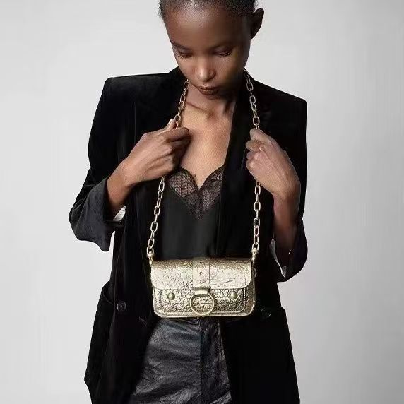 Z7904-68$  Dimensions: Length 22cm, Height 12cm, Thickness 3cm gallery