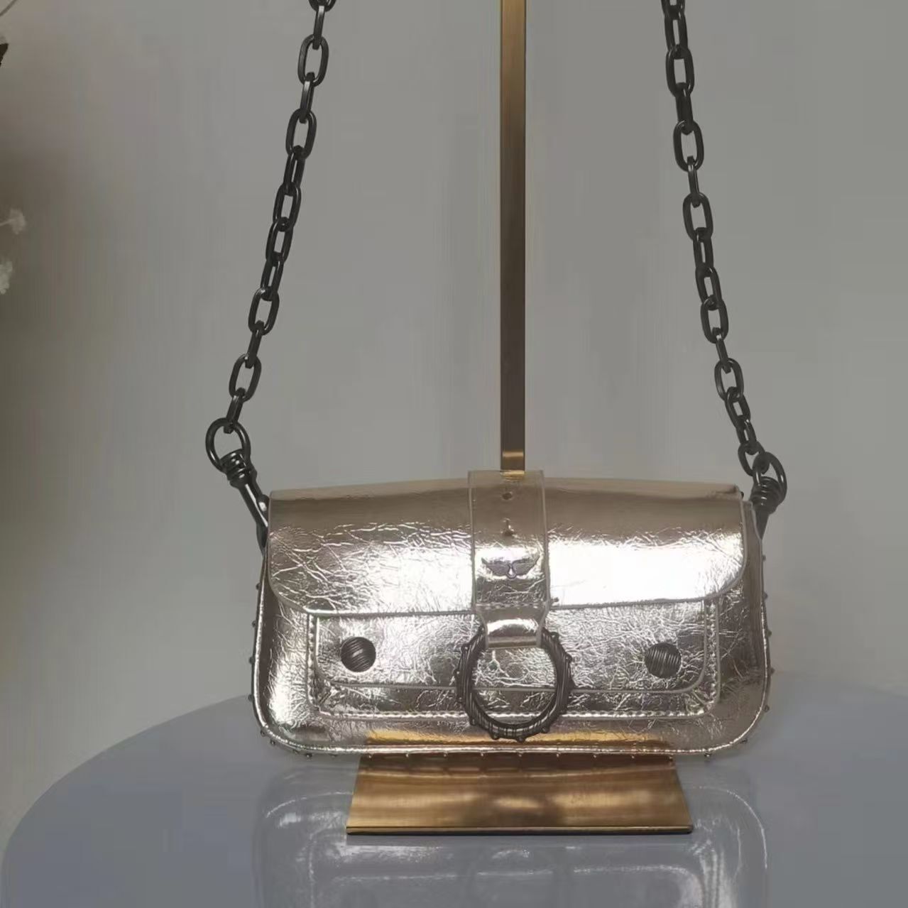 Z7904-68$  Dimensions: Length 22cm, Height 12cm, Thickness 3cm gallery