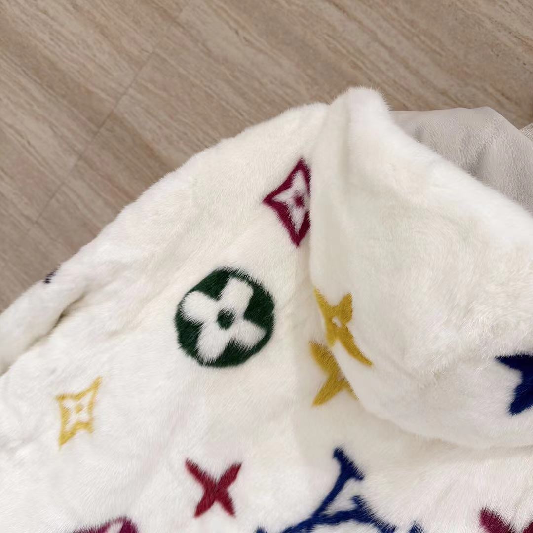 Z7906 LV 119$ gallery