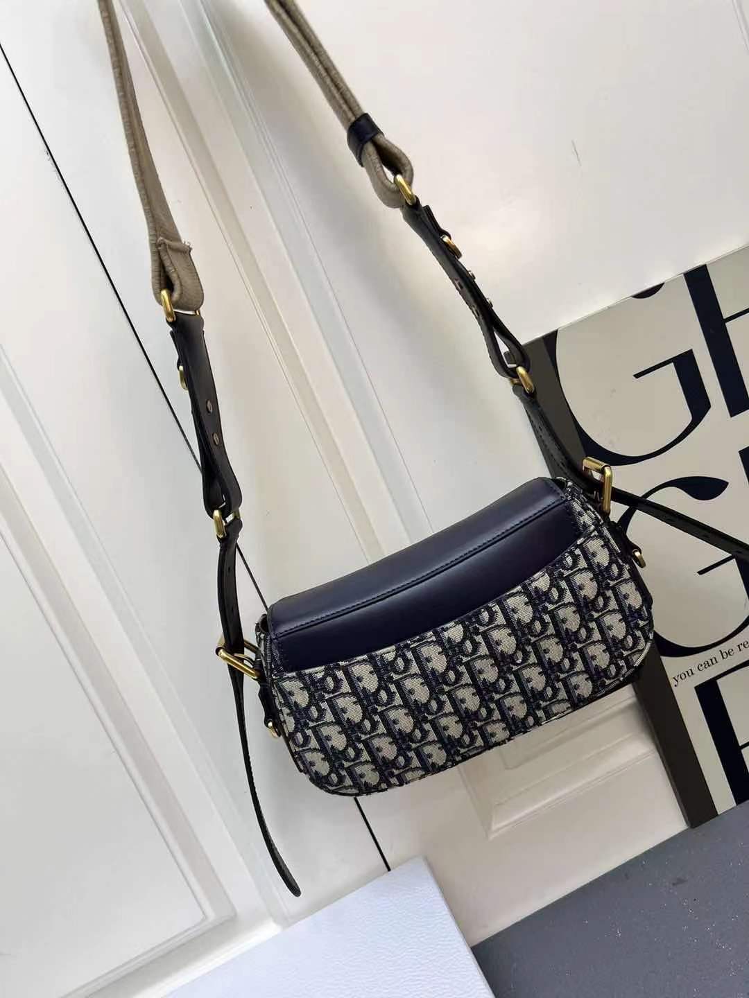 Z7910 Dior 65.99$ gallery