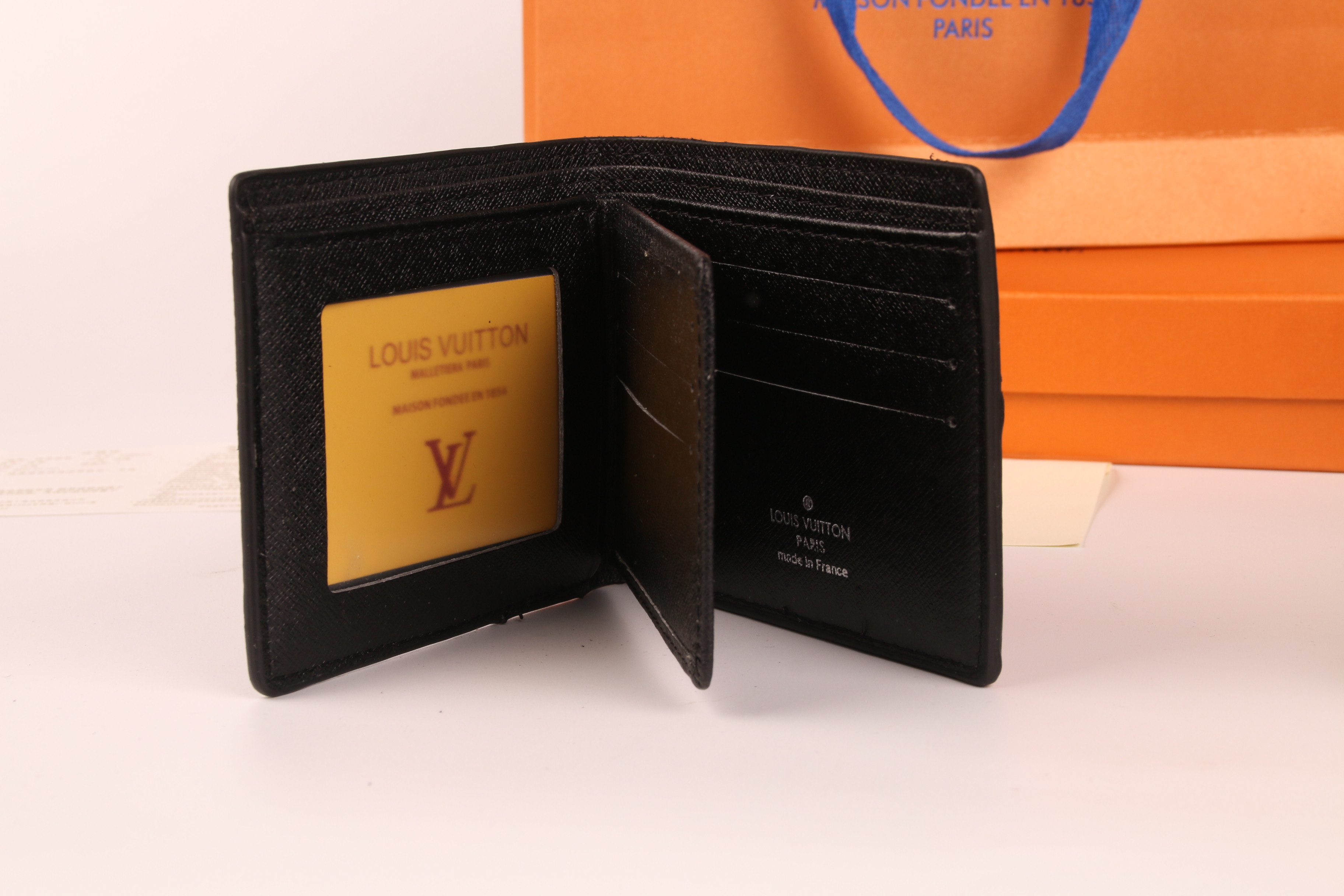 454-9121-T   27.15$ LV gallery