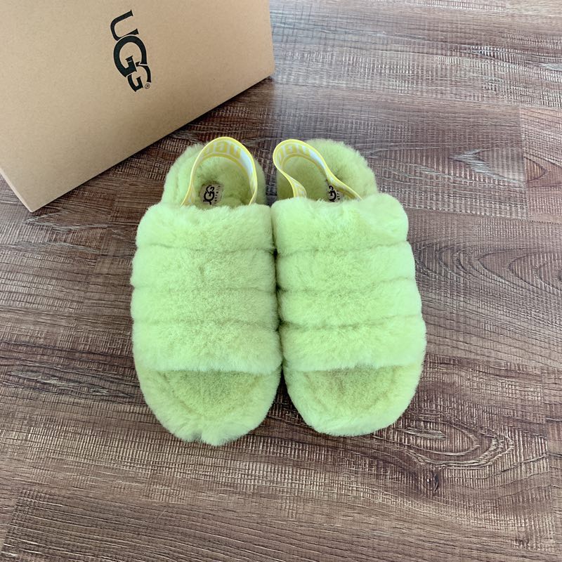 8674-T  47.69$ UGG gallery