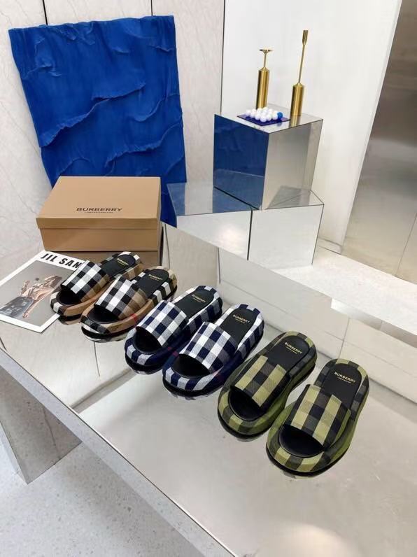 Burberry 82.9$    10957-T gallery
