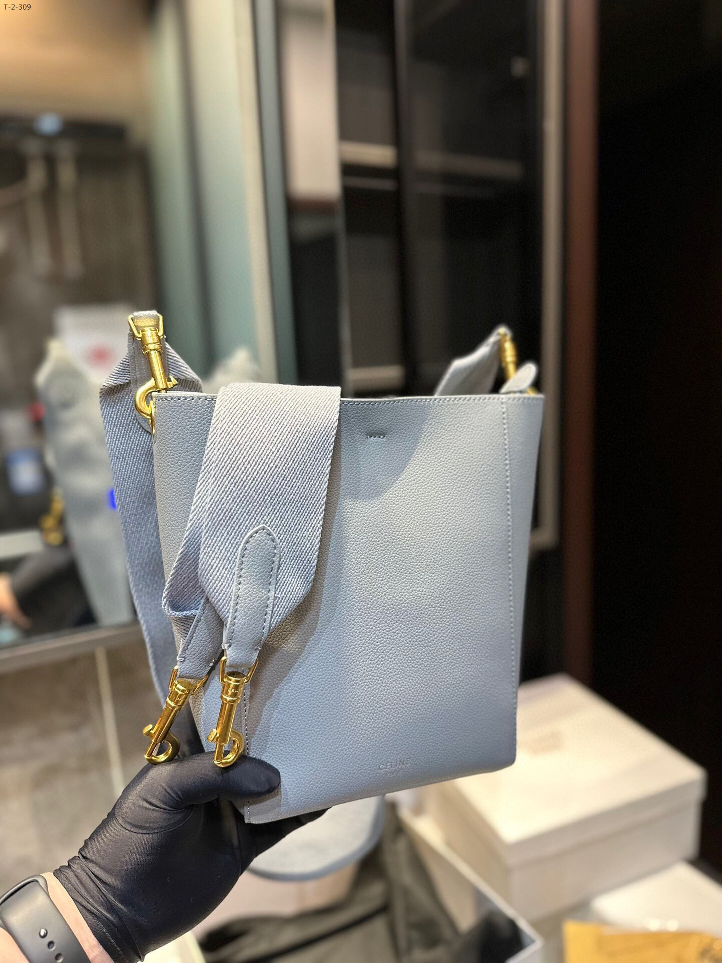 CELINE 62$    10704-T gallery