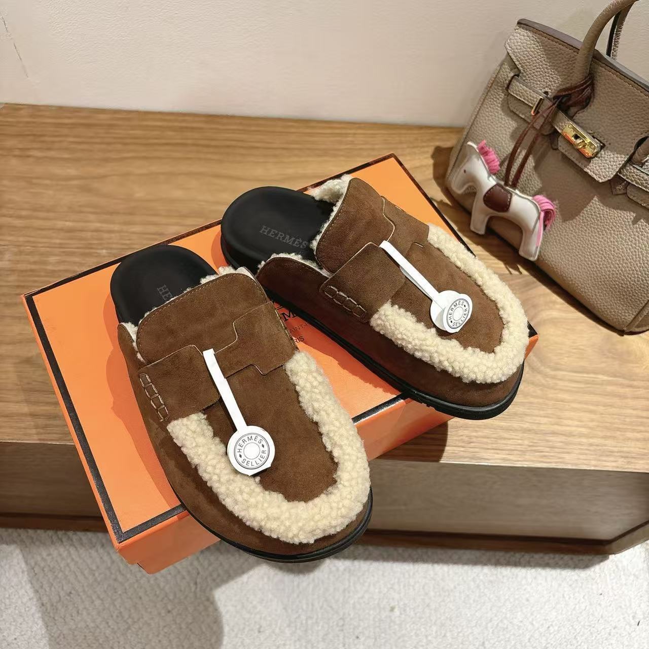 Hermès 78$    10969-T gallery