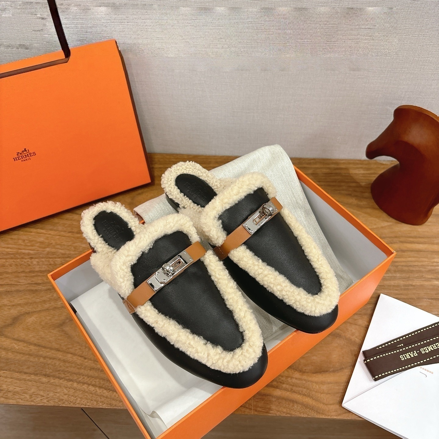Hermès 78.99$    10967-T gallery