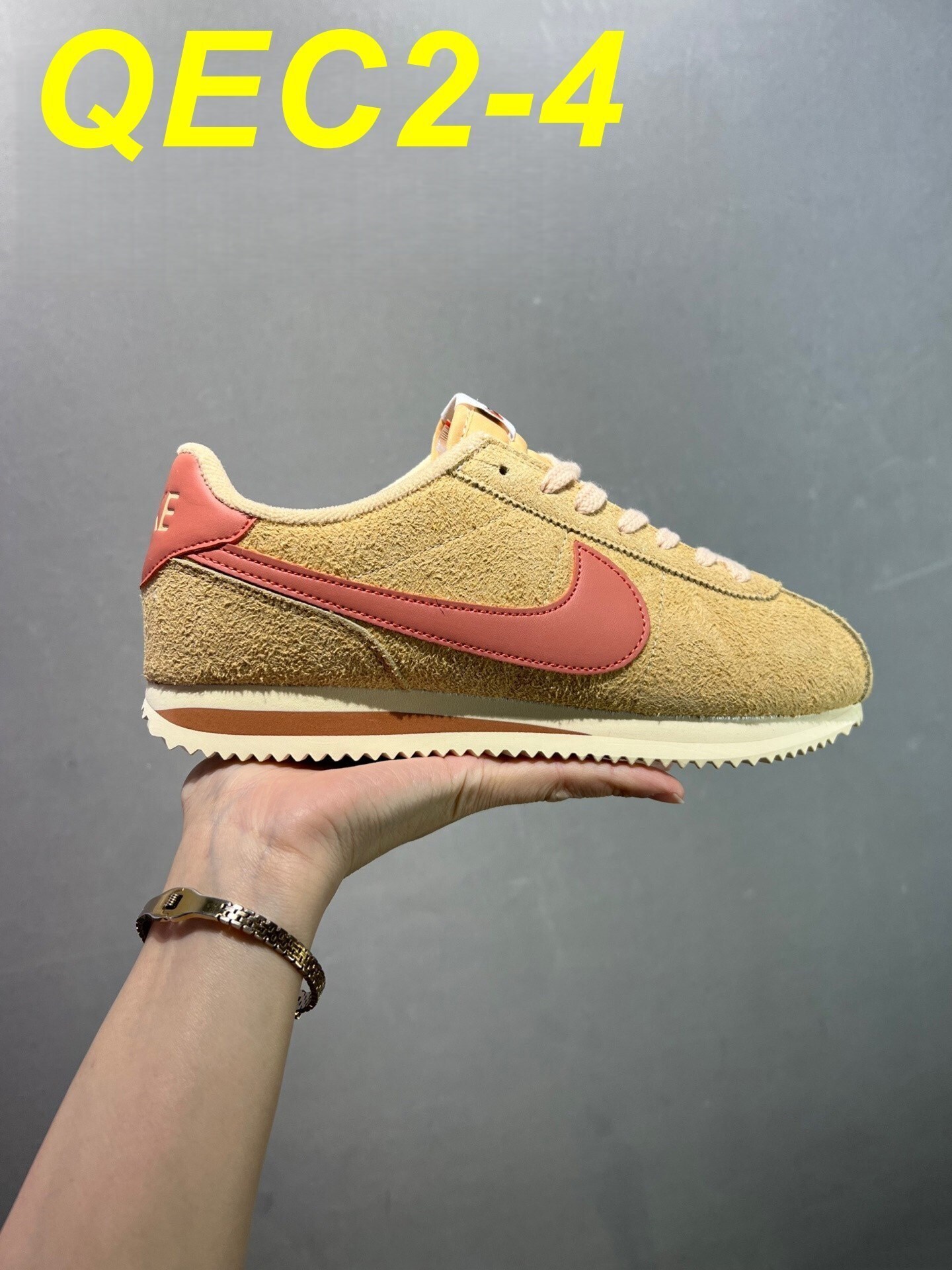 NIKE  62.99$   10978-T gallery