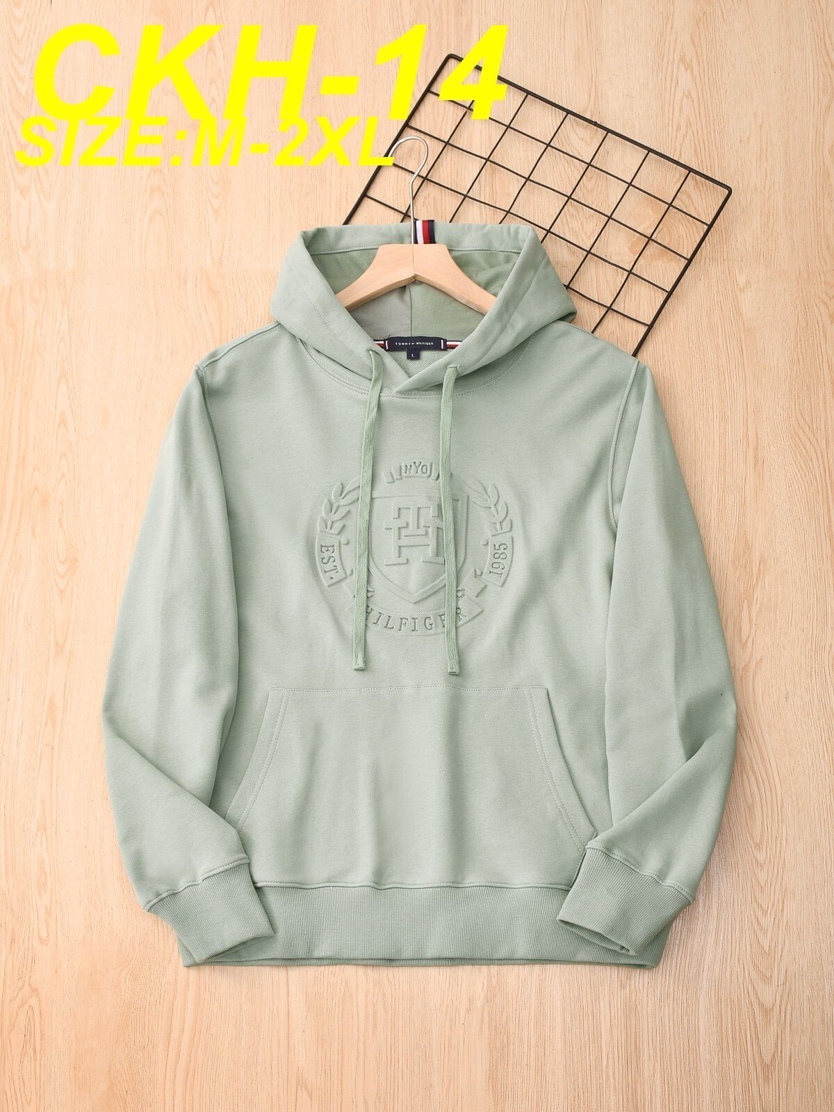 TOMMY 55.9$    10979-T gallery