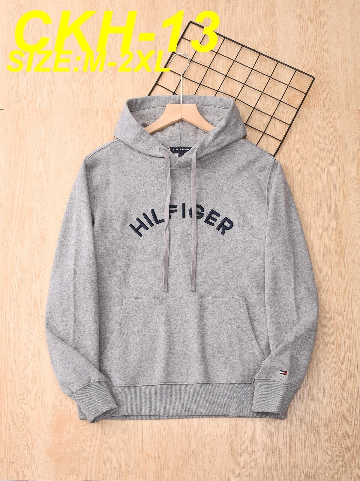 TOMMY 55.9$    10979-T gallery