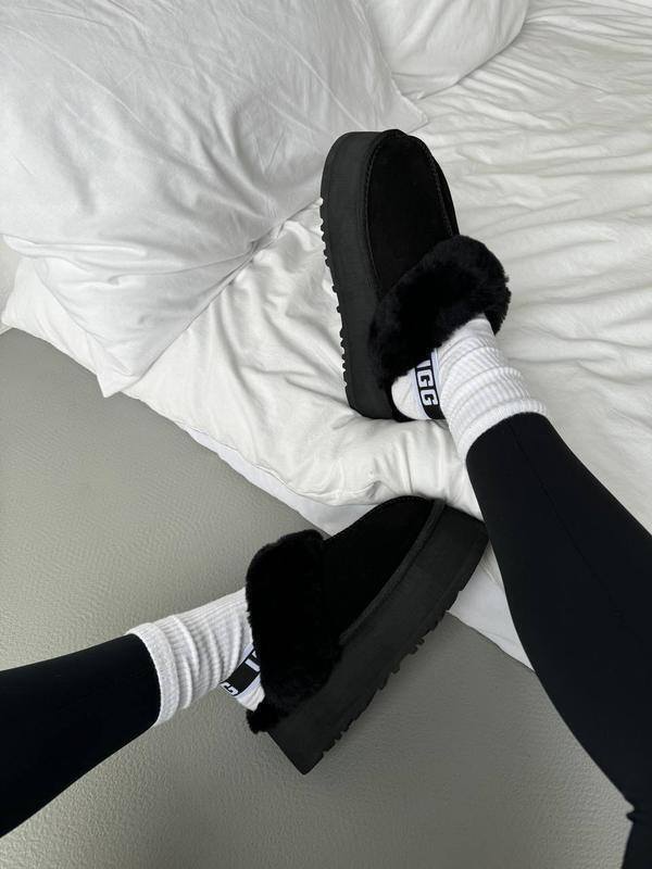 UGG 68.99$    10844-T gallery