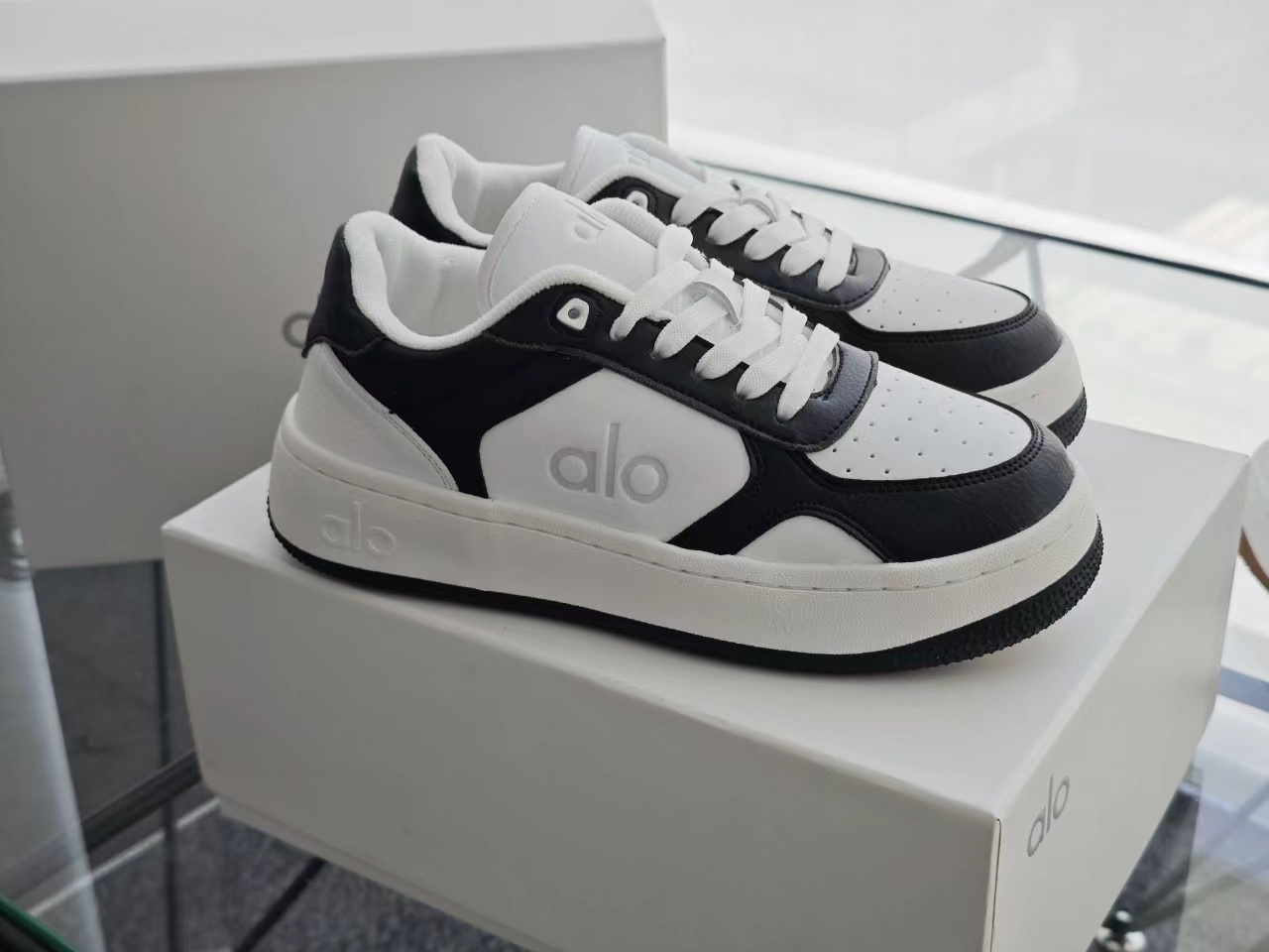 alo 61$   10956-T gallery