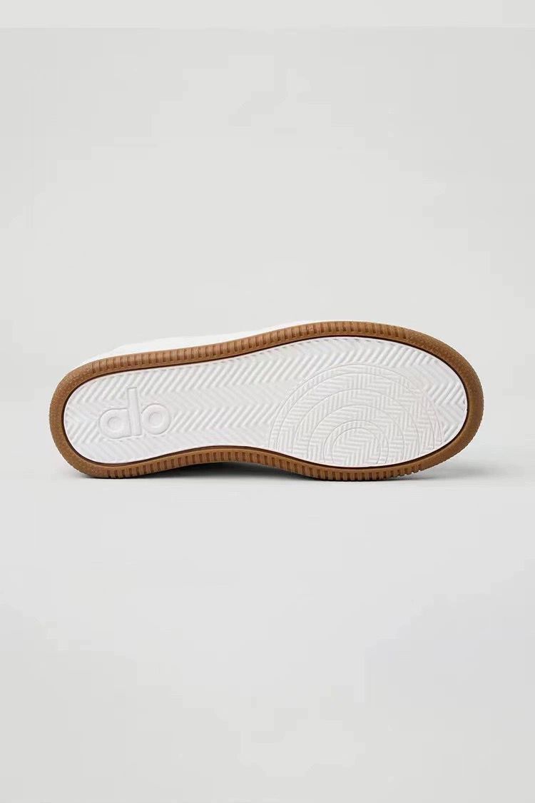 alo 61$   10956-T gallery