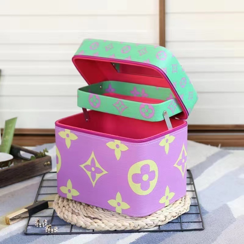 $40-LDN-288 LV gallery