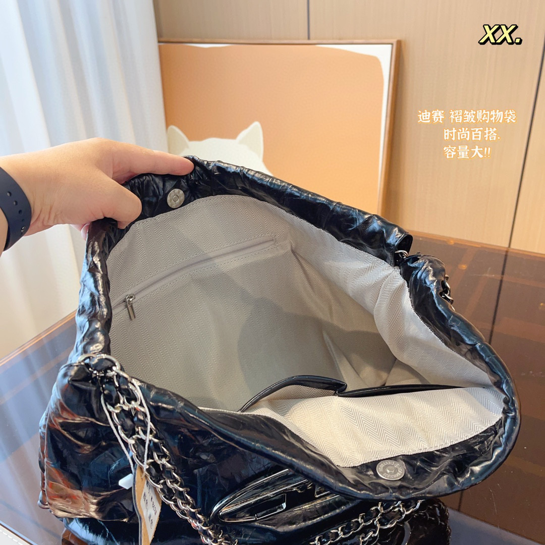 0013 $75 Diesel Dingdang shopping bag Tote gallery