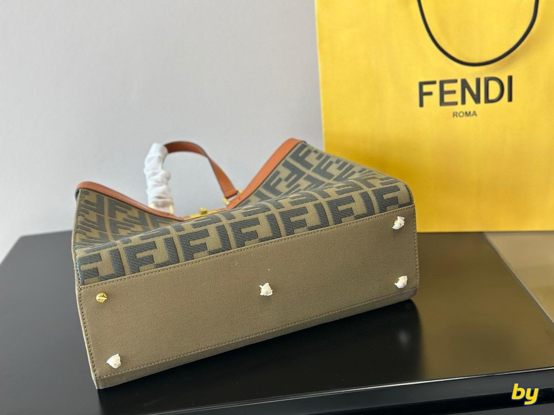 003022 $89 FENDL gallery
