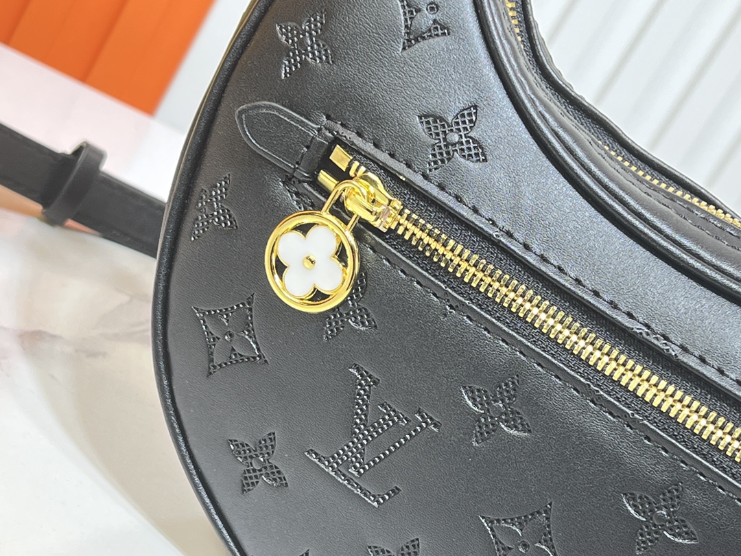 10000 $95 lv gallery