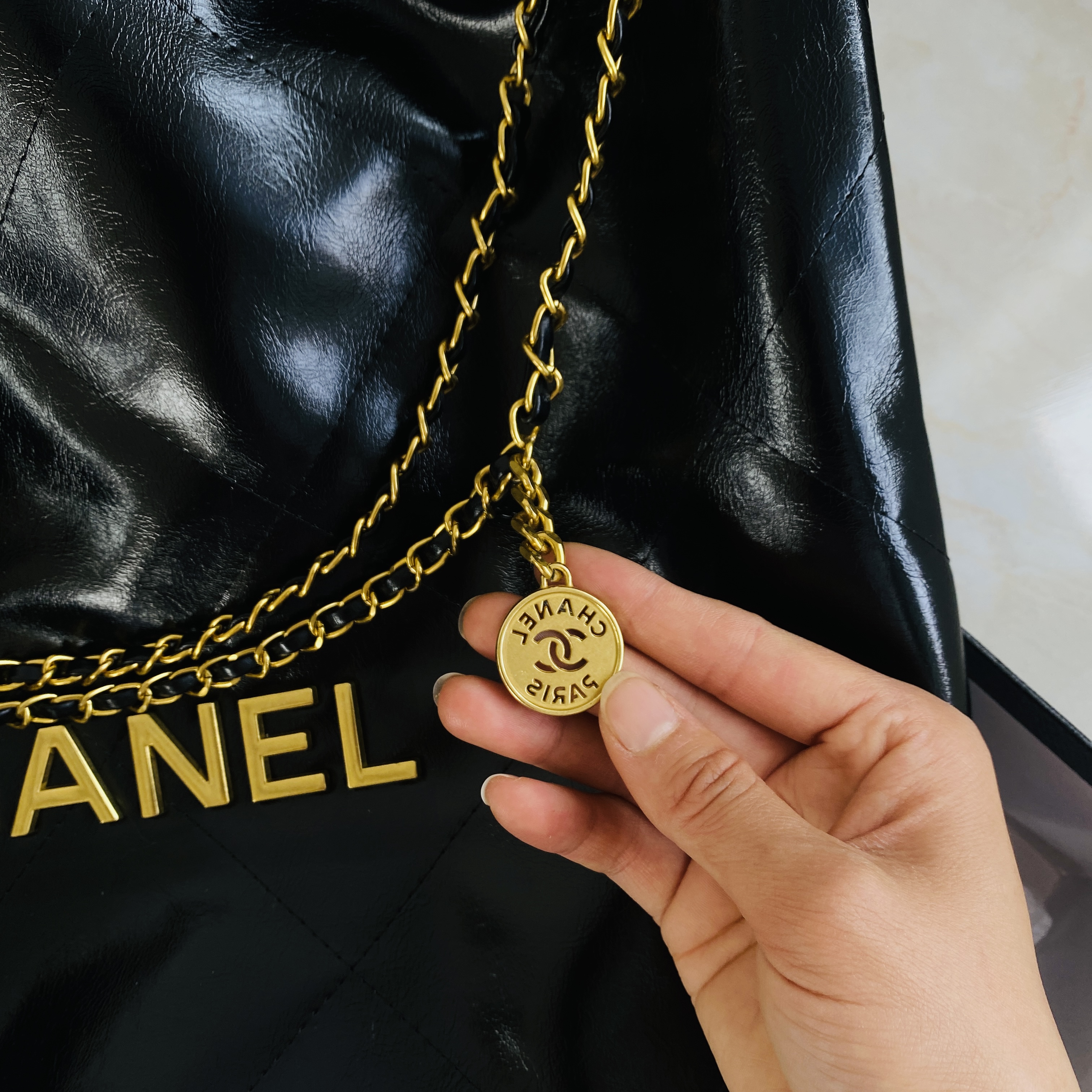 1002 $39 chanel gallery