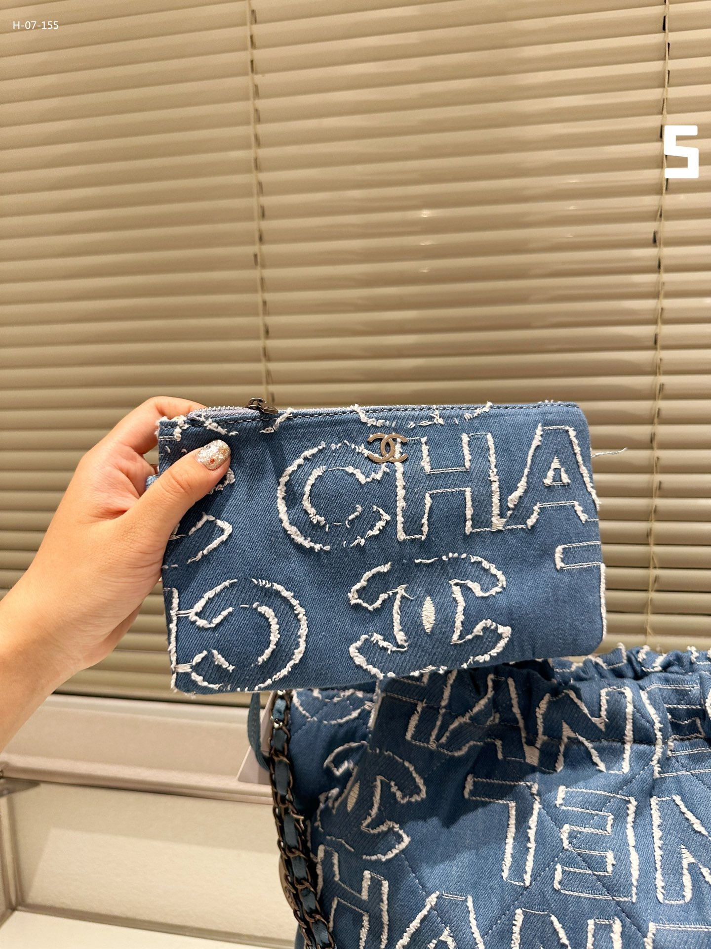 1007 $57 chanel gallery