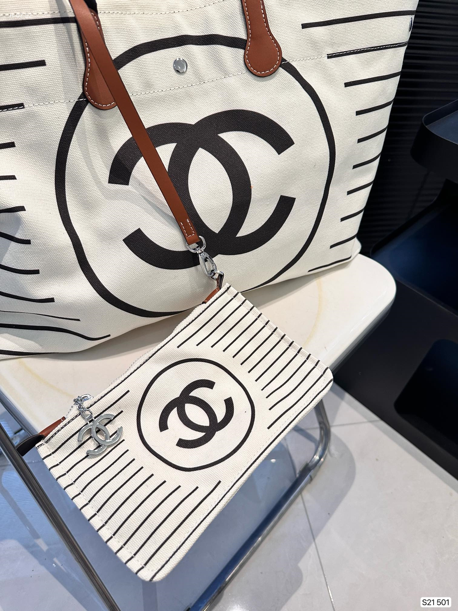 1008 $49 chanel gallery