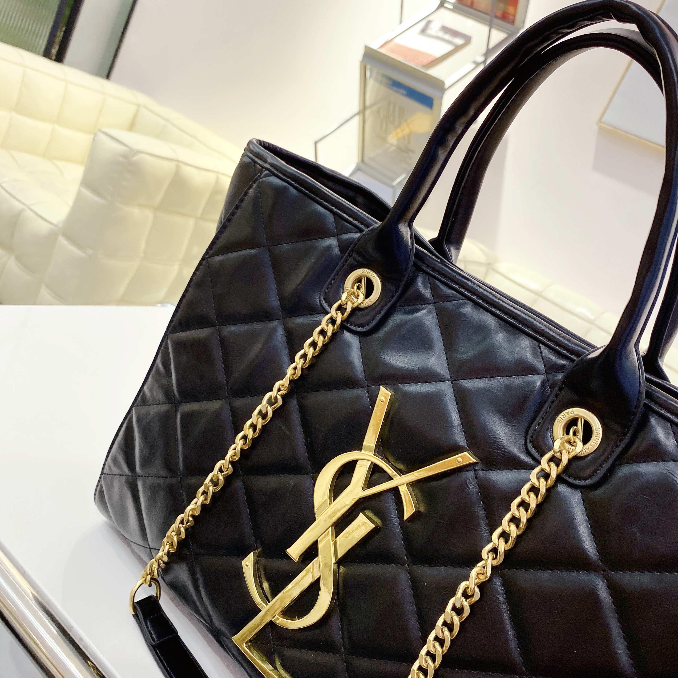 173 $35 ysl gallery
