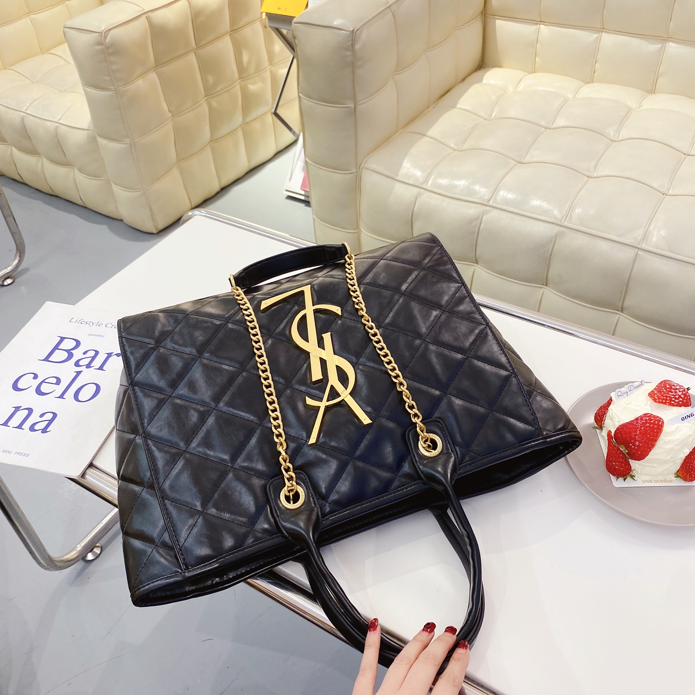 173 $35 ysl gallery