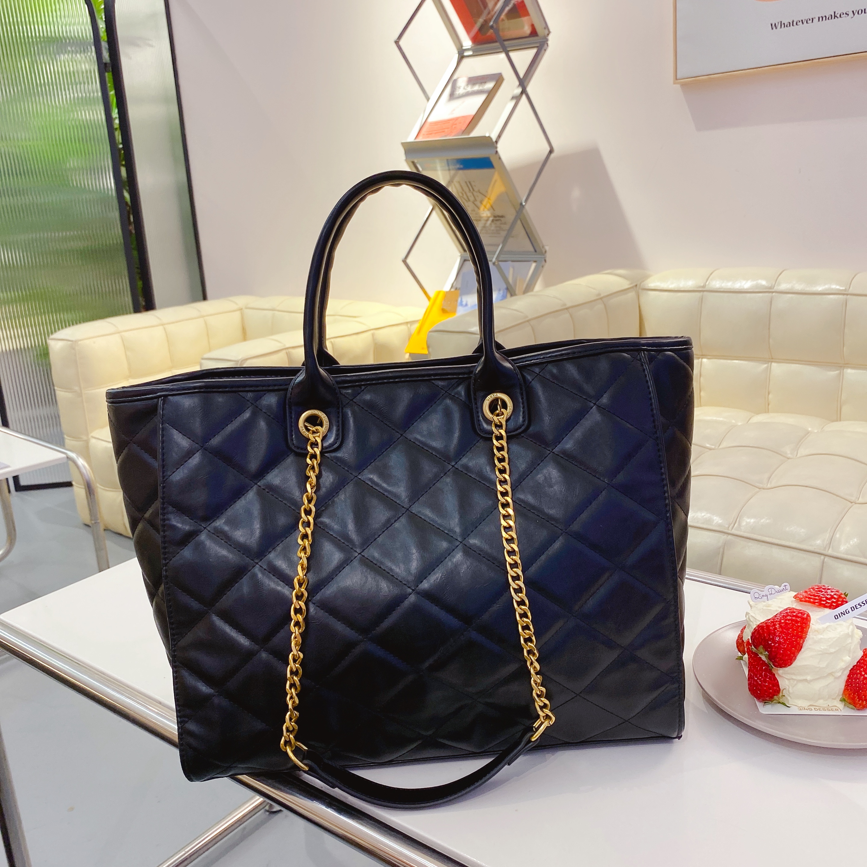 173 $35 ysl gallery