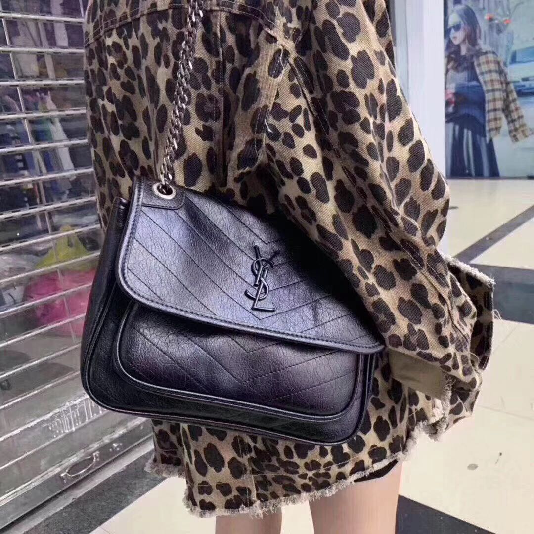 174 $43 ysl gallery
