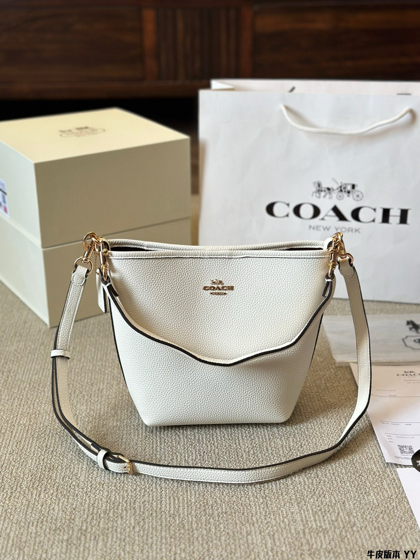 188 $615 Coach gallery