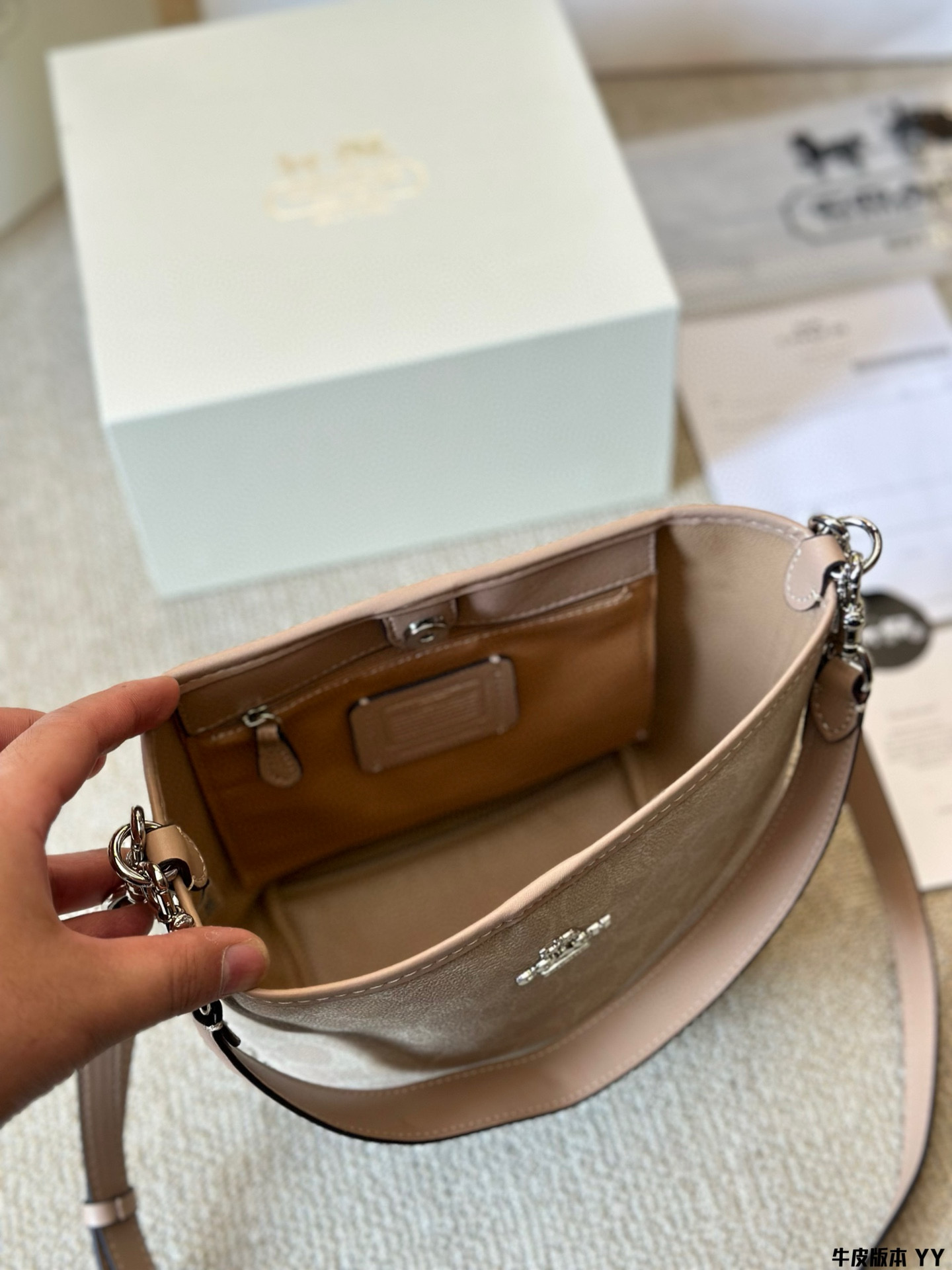 188 $615 Coach gallery