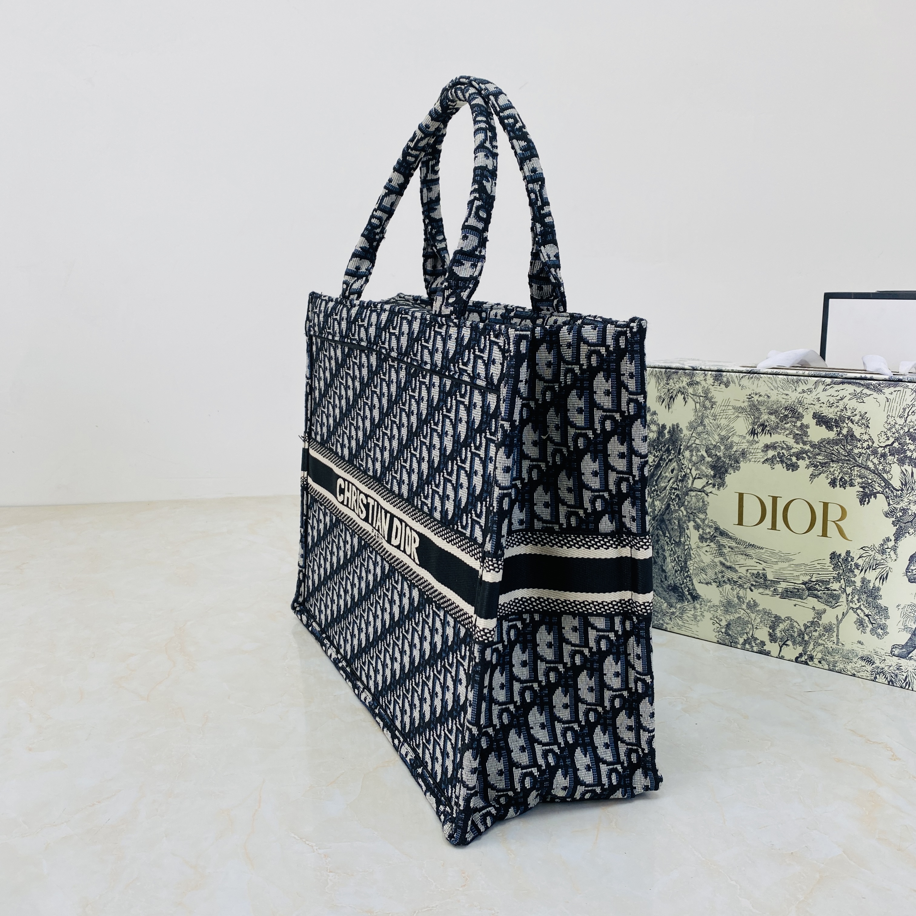 210 $35 Dior gallery