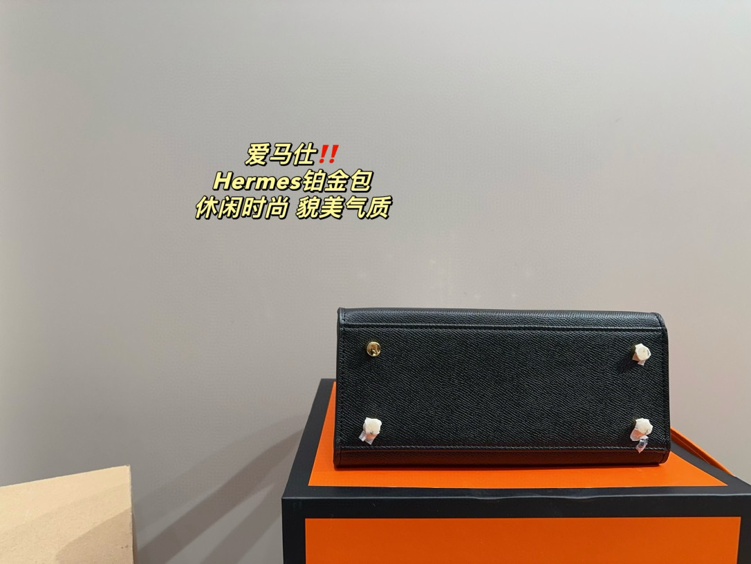 2222 $79 Hermes gallery