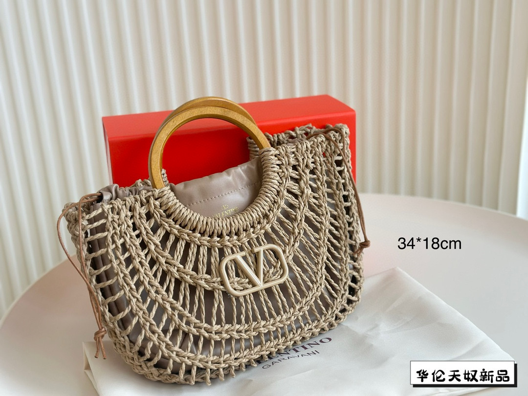 252 $85 Valentino gallery