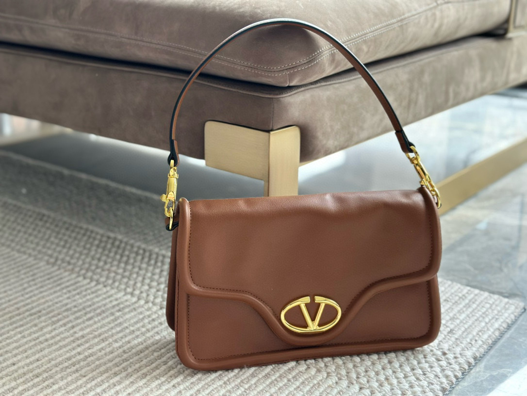 259 $68 Valentino gallery