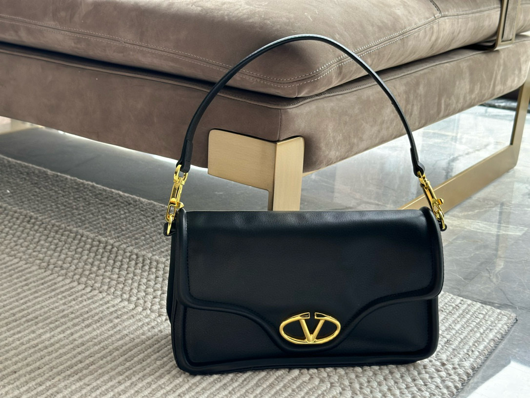 259 $68 Valentino gallery