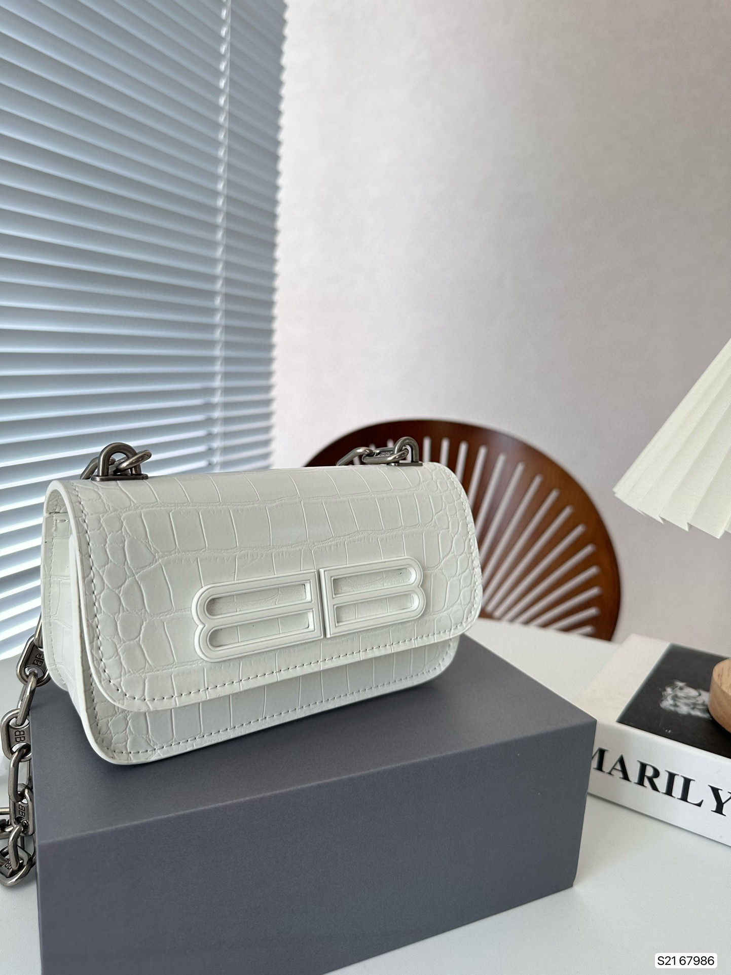 278 $82 balenciaga gallery
