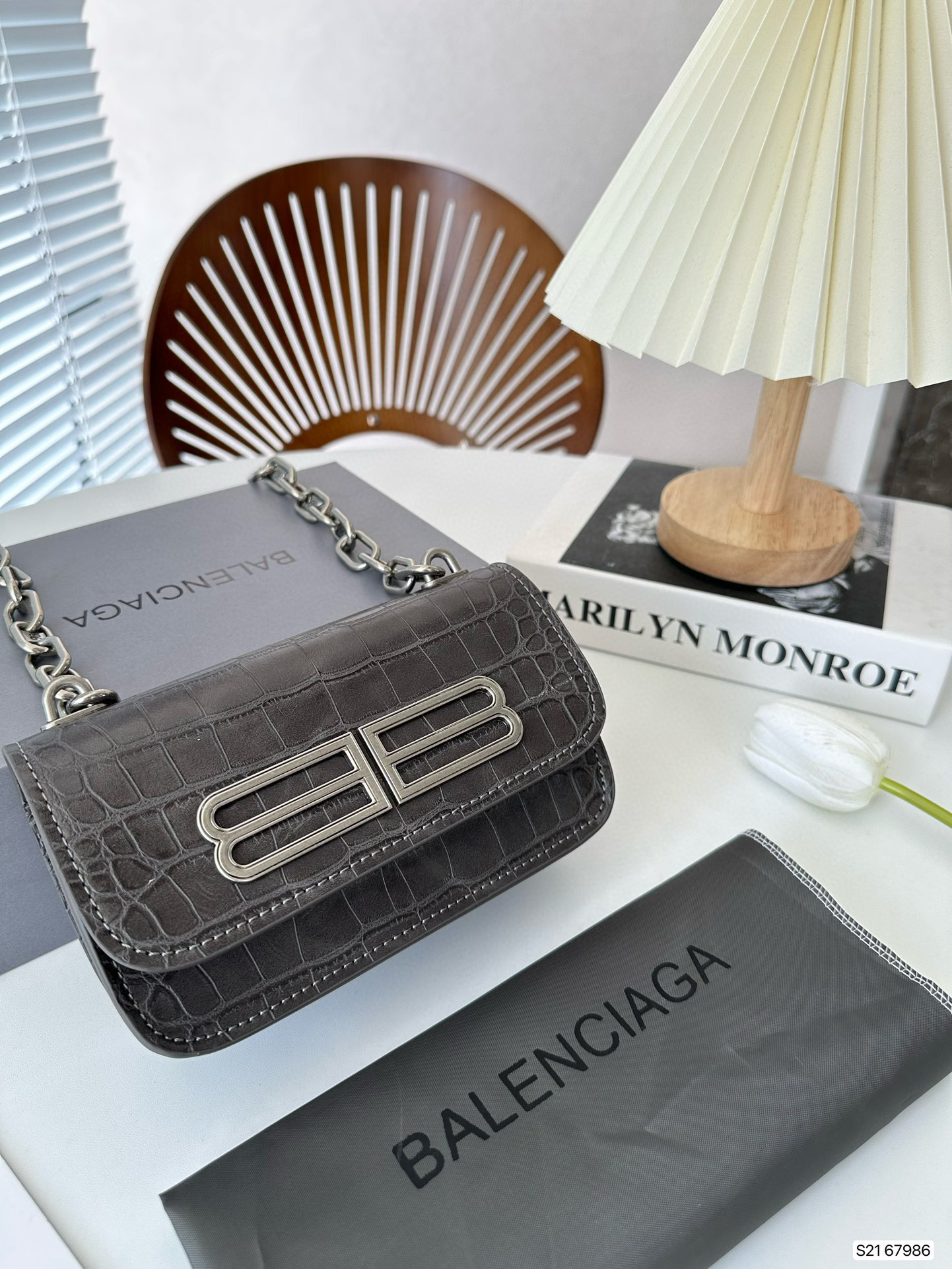 278 $82 balenciaga gallery